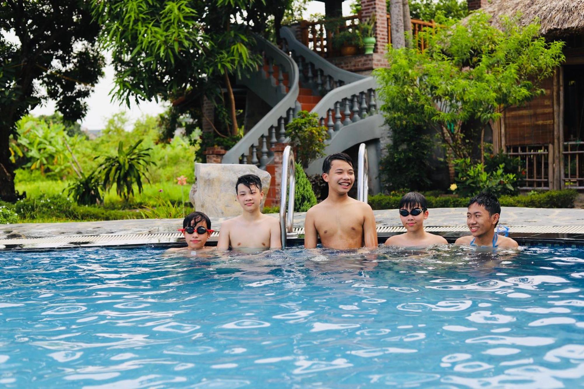 Dinh Gia Home Villa & Resort Ninh Binh Buitenkant foto